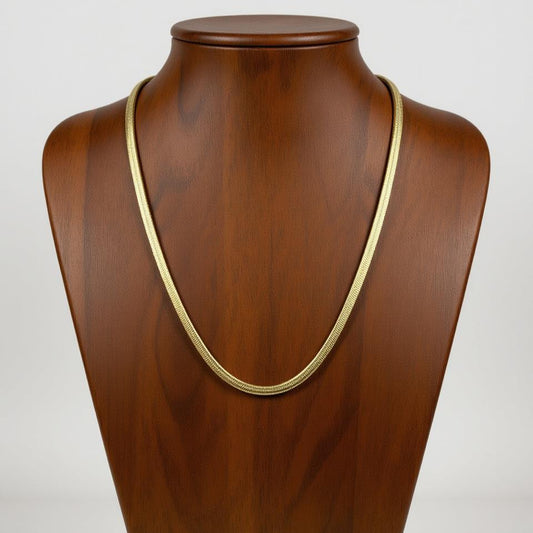 Plain chain